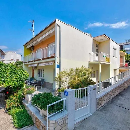 Apartment Aqua Near The Sea Crikvenica